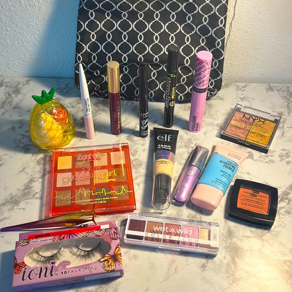 Beginner Friendly Makeup Kit